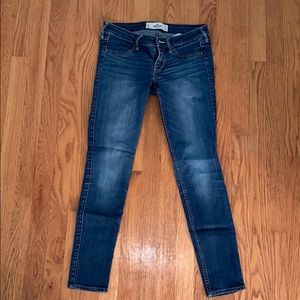 Hollister skinny jeans